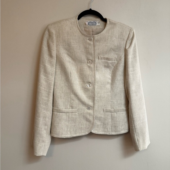 villager Jackets & Blazers - Vintage Women's Cream Crew Neck Blazer